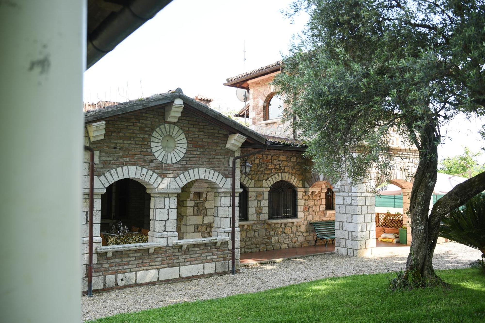 Casale Esmeralda Norma Esterno foto